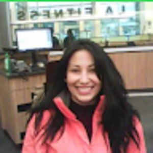 Meet your Posher, April dayana